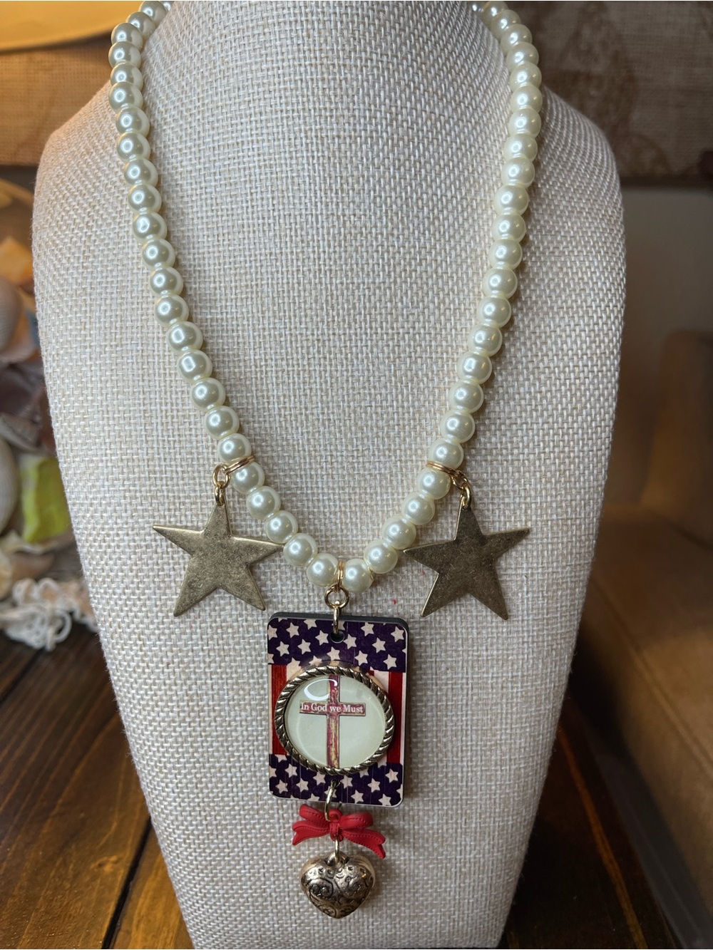 In god we trust Pearl Beaded Necklace with Star Charms and Patriotic Pendant - Picture 3 of 6